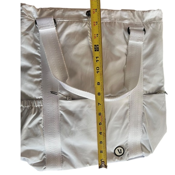 Vuori V1 Convertible Bag White Nylon Convertible Backpack Tote - Picture 7 of 12